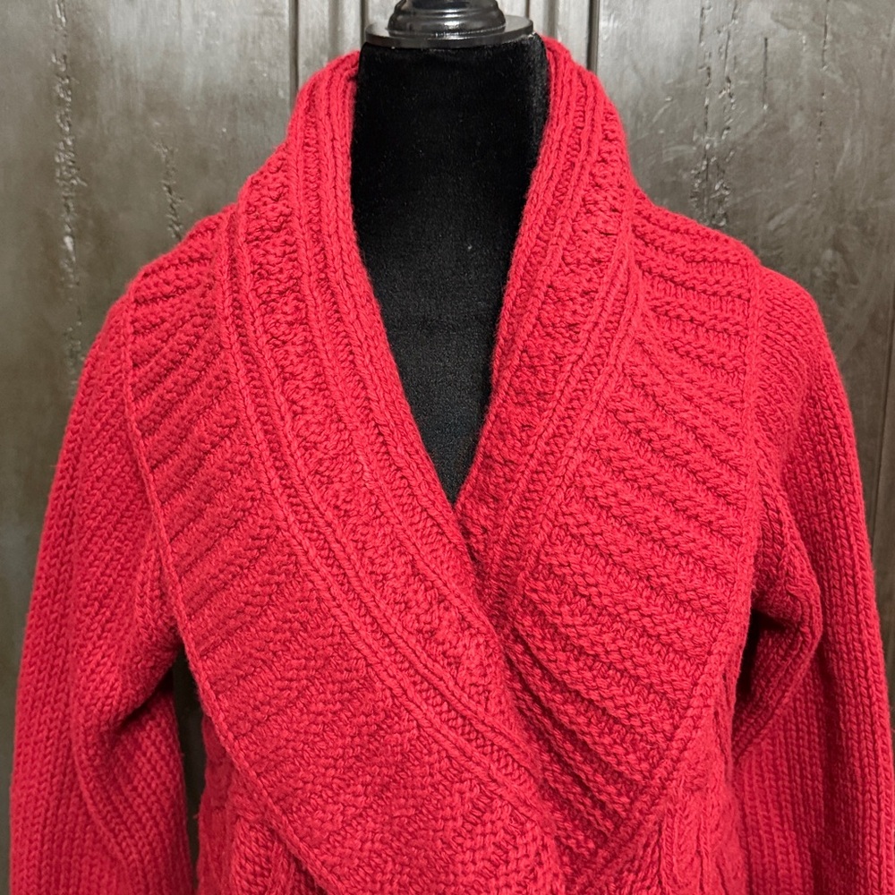 APT 9 red cardigan sweater - Size Medium - Picture 4 of 9